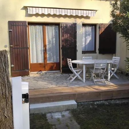 Maison Au Bord De L'ocean